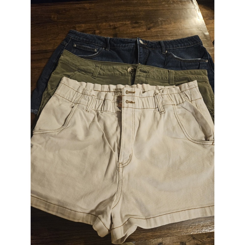 Lot of 3 Womens High Rise Shorts Size 17 18 SO Mom Chino Time and Tru Denim Dist